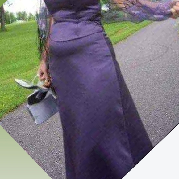 FORMAL DRESS OR PROM - Picture 4 of 5